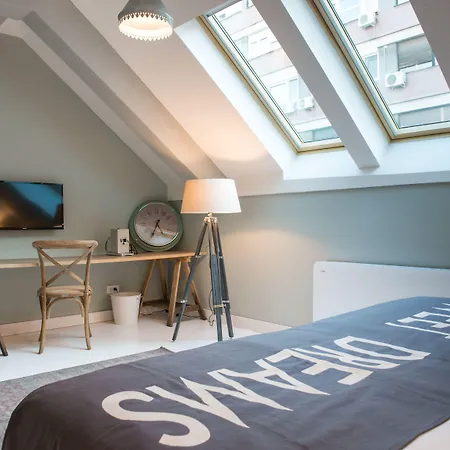 Couette-café Smokvica Dorcol 3*