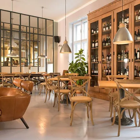 Couette-café Smokvica Dorcol 3*