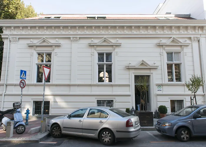 Smokvica Dorcol לינה וארוחת בוקר